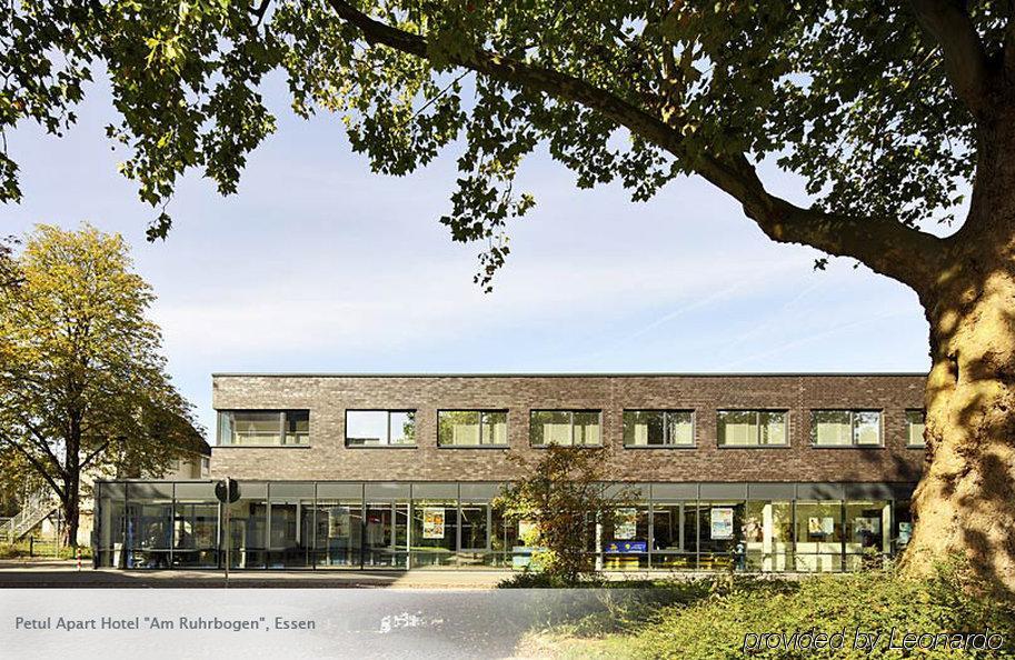 Petul Apart Hotel Am Ruhrbogen Bochum Exterior foto